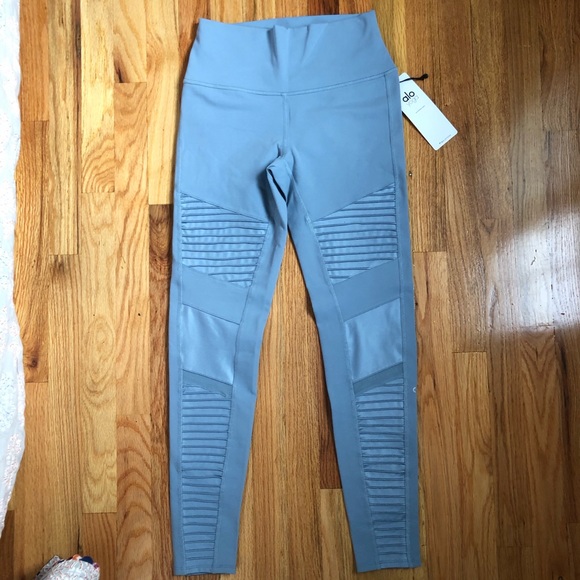 ALO Highwaist Moto Legging - NWT - Picture 4 of 8